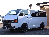 トヨタ ハイエースバン(8枚目)