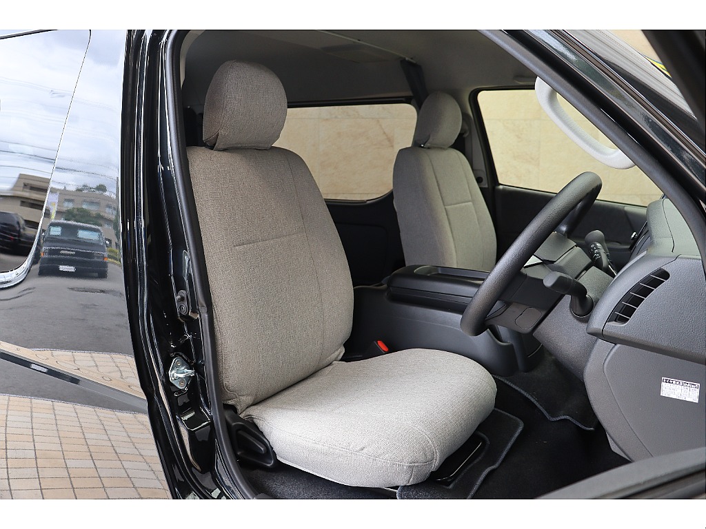 トヨタ&nbsp;ハイエース&nbsp;ワゴン2.7GLロング ミドルルーフ 4WD&nbsp;パーキングサポート キャンピングカーBELUGA&nbsp;大阪府の詳細画像&nbsp;その14