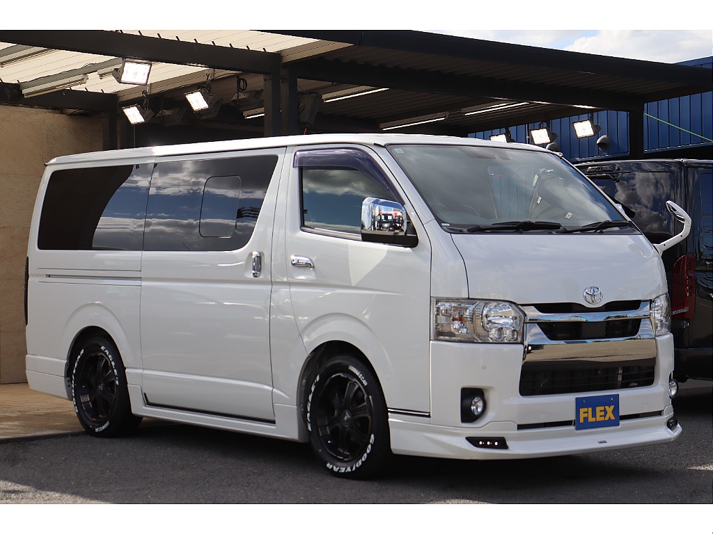 トヨタ ハイエースバン(27枚目)