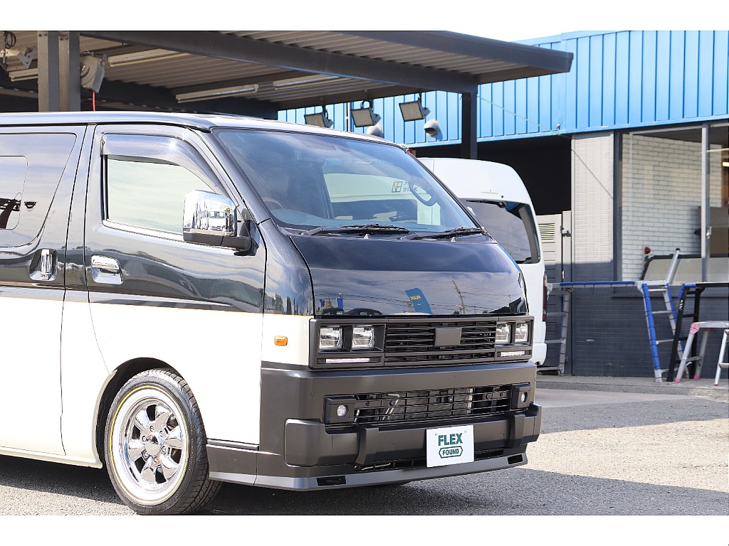 トヨタ&nbsp;ハイエースバン&nbsp;5D2.0スーパーGLダークプライムⅡロング&nbsp;FOUND CARICA&nbsp;大阪府の詳細画像&nbsp;その4