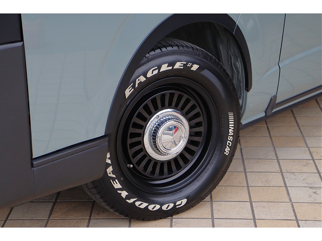 トヨタ ハイエースバン(22枚目)