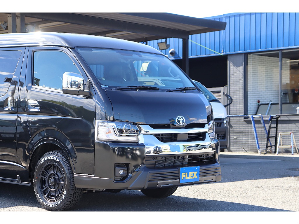 【新型ハイエース　ファインテックツアラー♪】