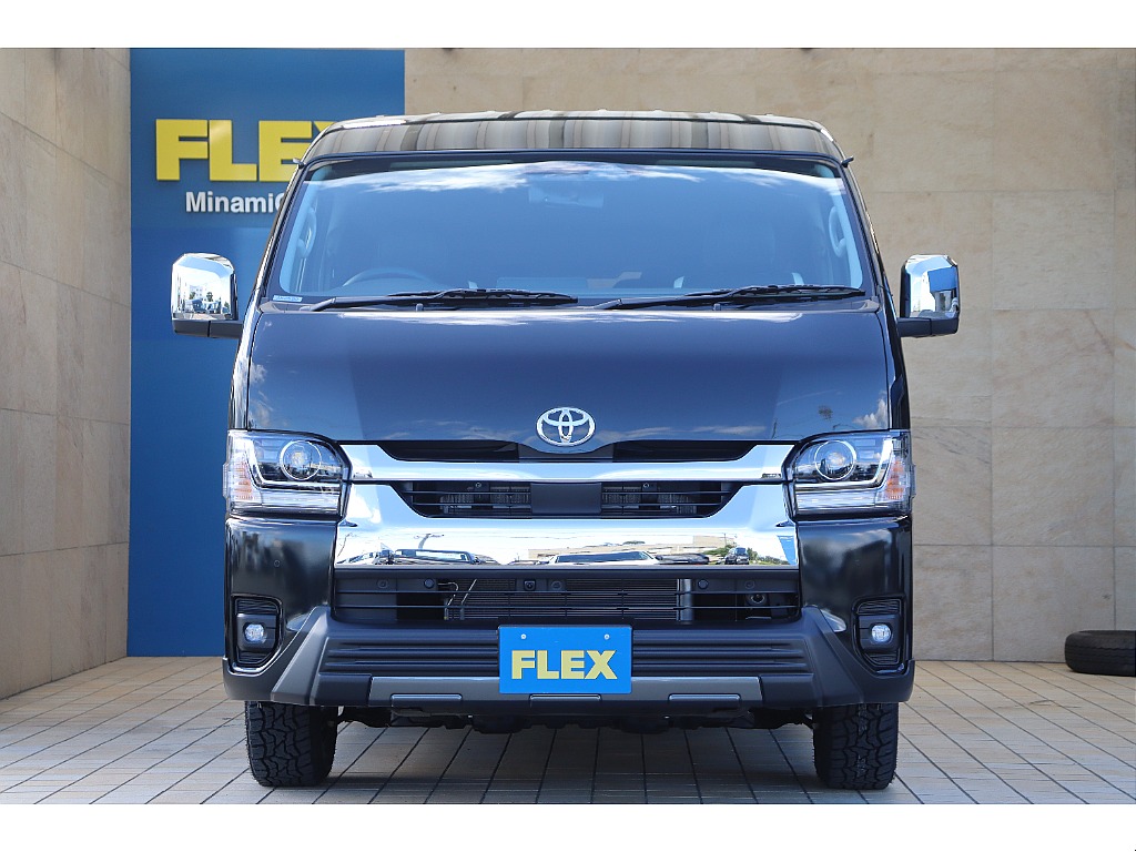 【新型ハイエース　ファインテックツアラー♪】