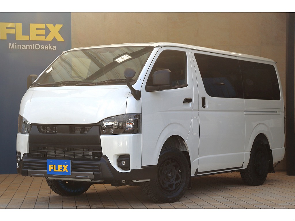 トヨタ&nbsp;ハイエースバン&nbsp;5D2.8DTスーパーGLダークプライムS L 4WD&nbsp;BlackEdition&nbsp;大阪府