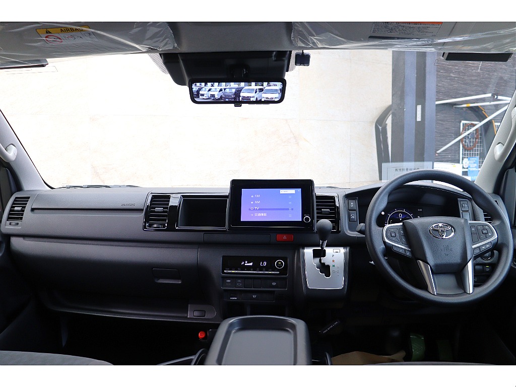 【新車/改良後ハイエース/FLEXオリジナル内装架装Ver1ガソリン2WD】車中泊快適仕様♪後席モニター♪