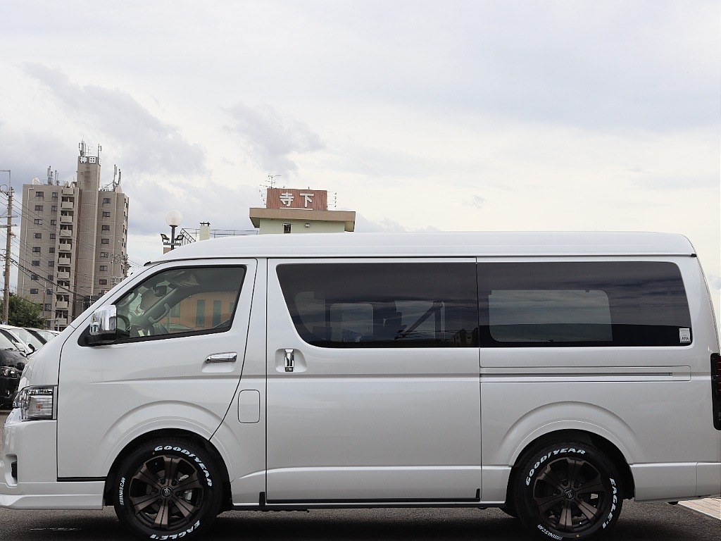 トヨタ&nbsp;ハイエース&nbsp;ワゴン2.7GLロング ミドルルーフ 4WD&nbsp;パーキングサポート 内装架装VER1&nbsp;大阪府の詳細画像&nbsp;その18