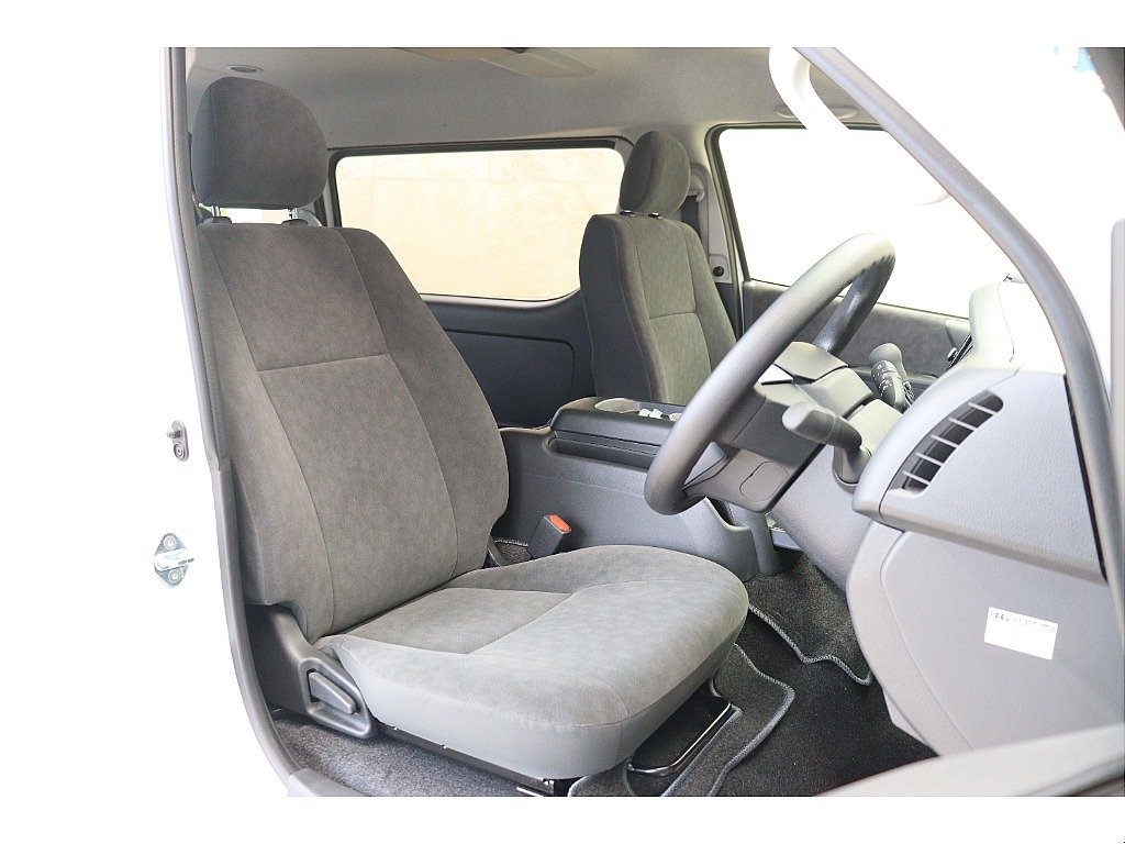 トヨタ&nbsp;ハイエース&nbsp;ワゴン2.7GLロング ミドルルーフ 4WD&nbsp;パーキングサポート 内装架装VER1&nbsp;大阪府の詳細画像&nbsp;その8
