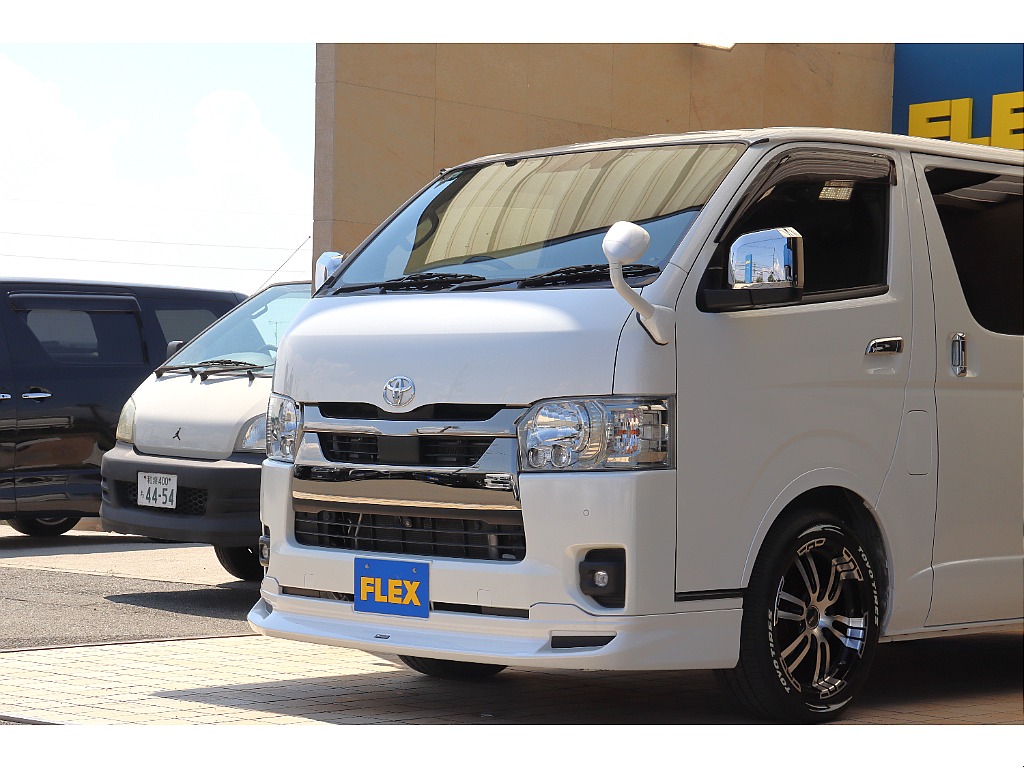 【厳選仕入れ/ダークプライムⅡディーゼル2WD】マルチロールトランスポーター♪オプションの折り畳みベッドキット付き♪