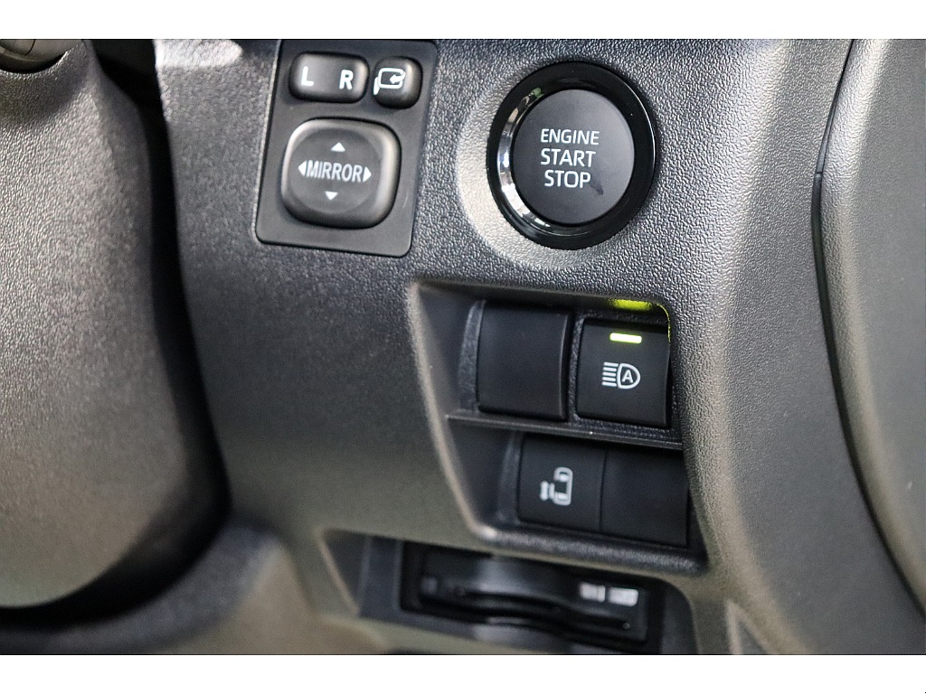トヨタ&nbsp;ハイエース&nbsp;ワゴン2.7GLロング ミドルルーフ 4WD&nbsp;パーキングサポート zerowagonbed&nbsp;大阪府の詳細画像&nbsp;その13