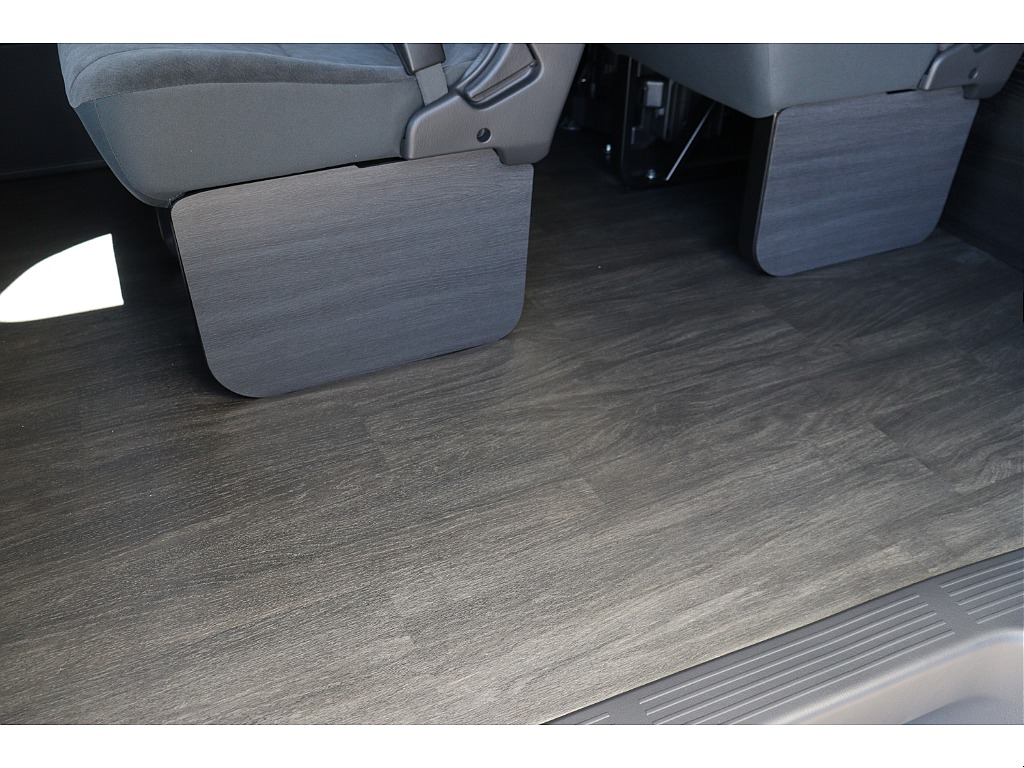 トヨタ&nbsp;ハイエース&nbsp;ワゴン2.7GLロング ミドルルーフ 4WD&nbsp;パーキングサポート zerowagonbed&nbsp;大阪府の詳細画像&nbsp;その8