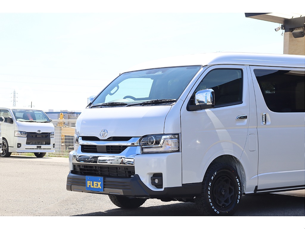 【☆新車☆ワゴンGL４WD/9型】内装架装 familiar×KNOT RECORDS！後席モニター装備♪