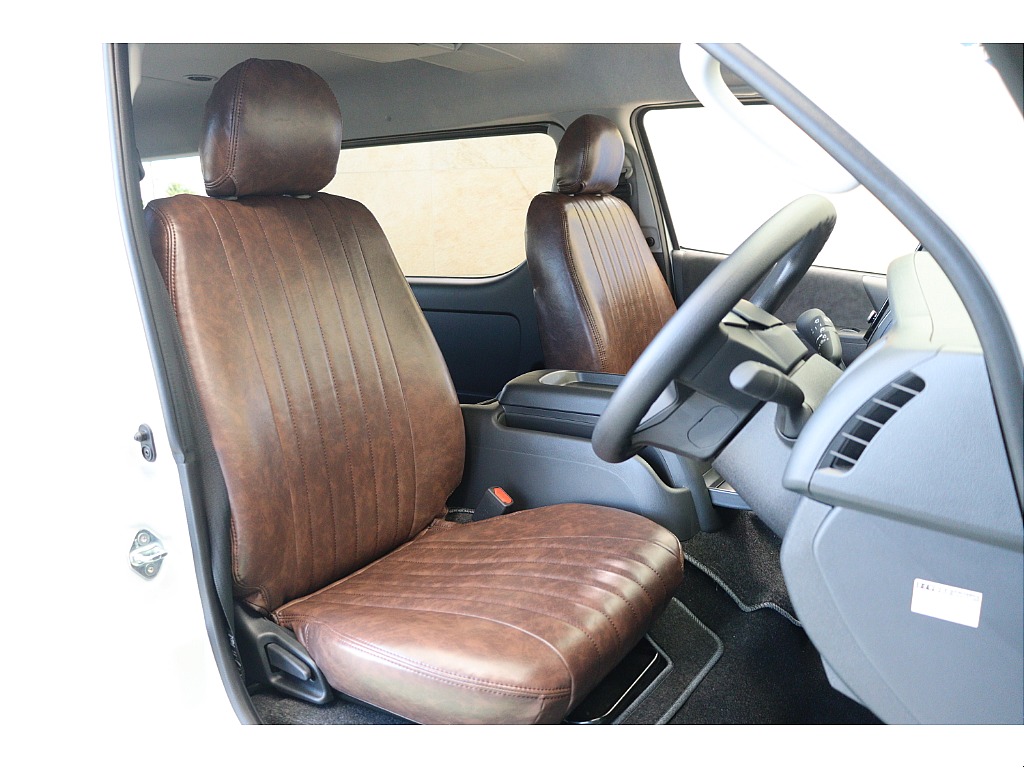 トヨタ&nbsp;ハイエース&nbsp;ワゴン2.7GLロング ミドルルーフ 4WD&nbsp;パーキングサポート familiar×KNOT RECORDS&nbsp;大阪府の詳細画像&nbsp;その7