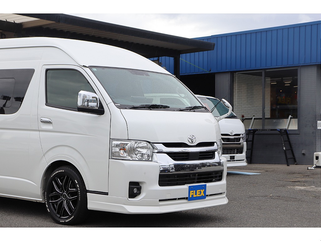 【希少在庫グランドキャビン/ガソリン4WD】専用ベッドキット装備済み♪ALPINEツインモニター♪
