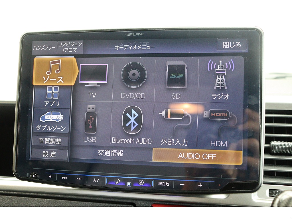トヨタ&nbsp;ハイエース&nbsp;ワゴン2.7グランドキャビン 4WD&nbsp;10人乗り ベッドキット&nbsp;大阪府の詳細画像&nbsp;その5