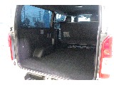 トヨタ ハイエースバン(33枚目)