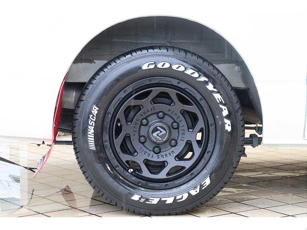 トヨタ ハイエースバン(34枚目)