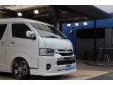 【ハイエース2.7 GL ロング ファインテックツアラー】