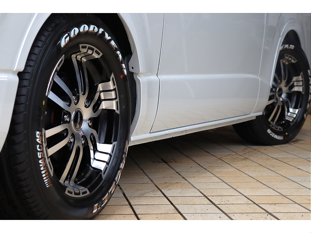 トヨタ&nbsp;ハイエース&nbsp;ワゴン2.7GLロング ファインテックツアラー&nbsp;パーキングサポート&nbsp;大阪府の詳細画像&nbsp;その20