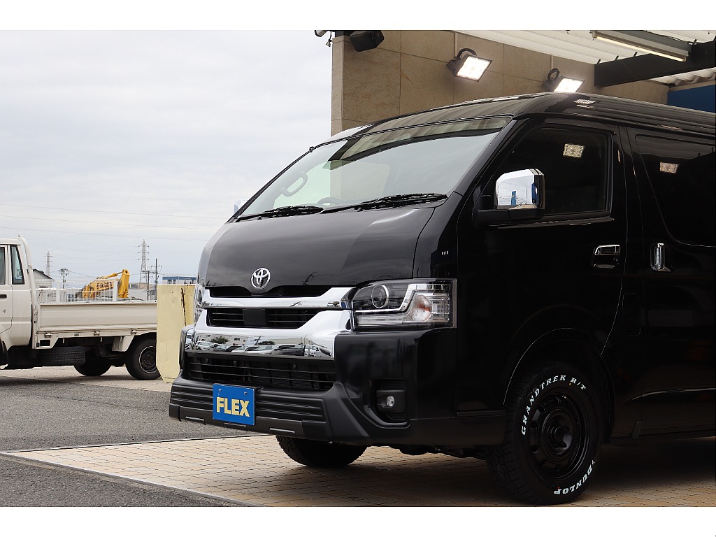 新車/改良後ハイエース/FLEXオリジナル内装架装Ver1ガソリン4WD】車中泊快適仕様♪後席モニター♪
