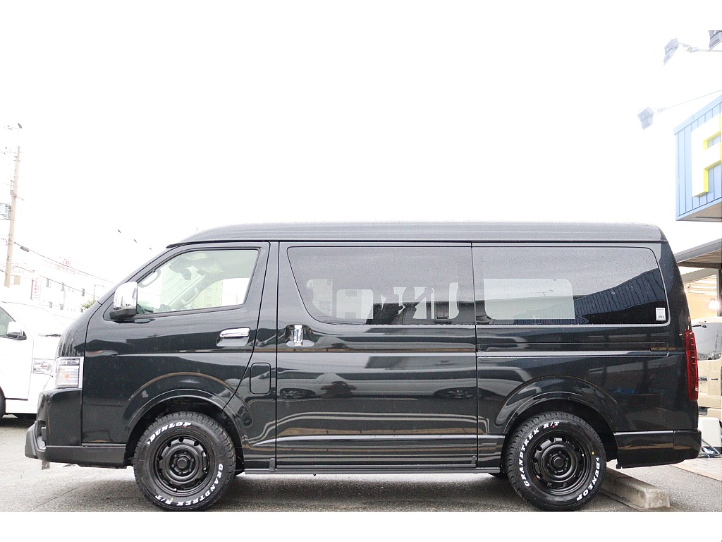 新車/改良後ハイエース/FLEXオリジナル内装架装Ver1ガソリン4WD】車中泊快適仕様♪後席モニター♪