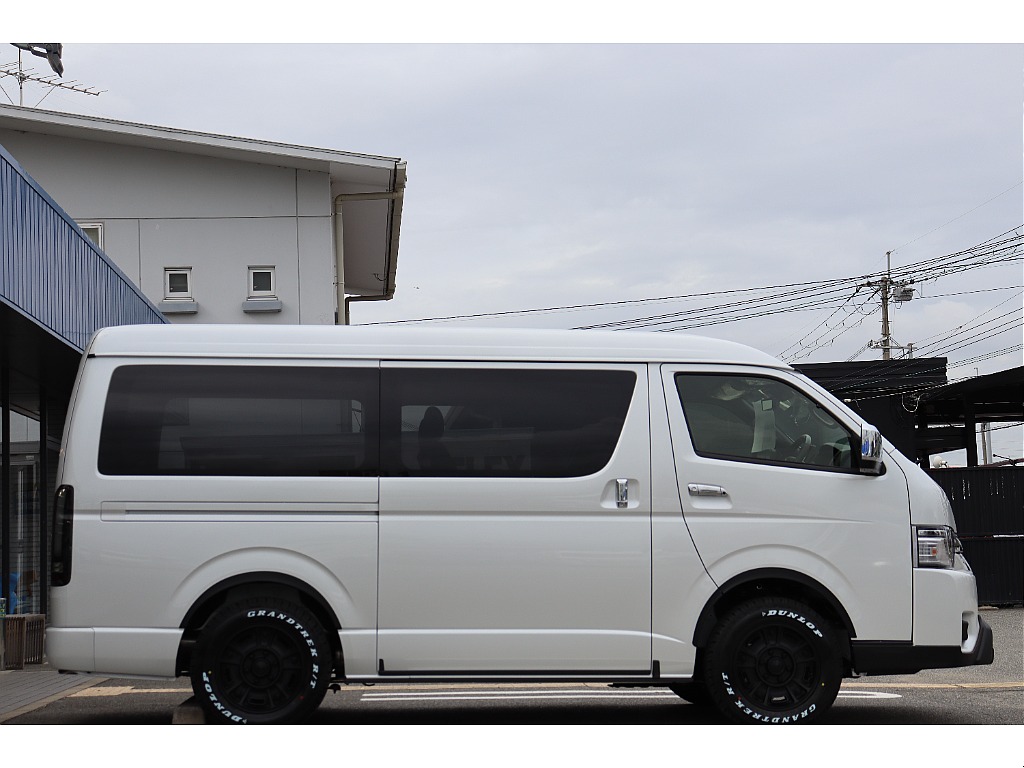 ［ハイエースバン 2.7 スーパーGL ダークプライムⅡ ワイド ミドルルーフ ロングボディ ガソリン4WD パーキングサポート］