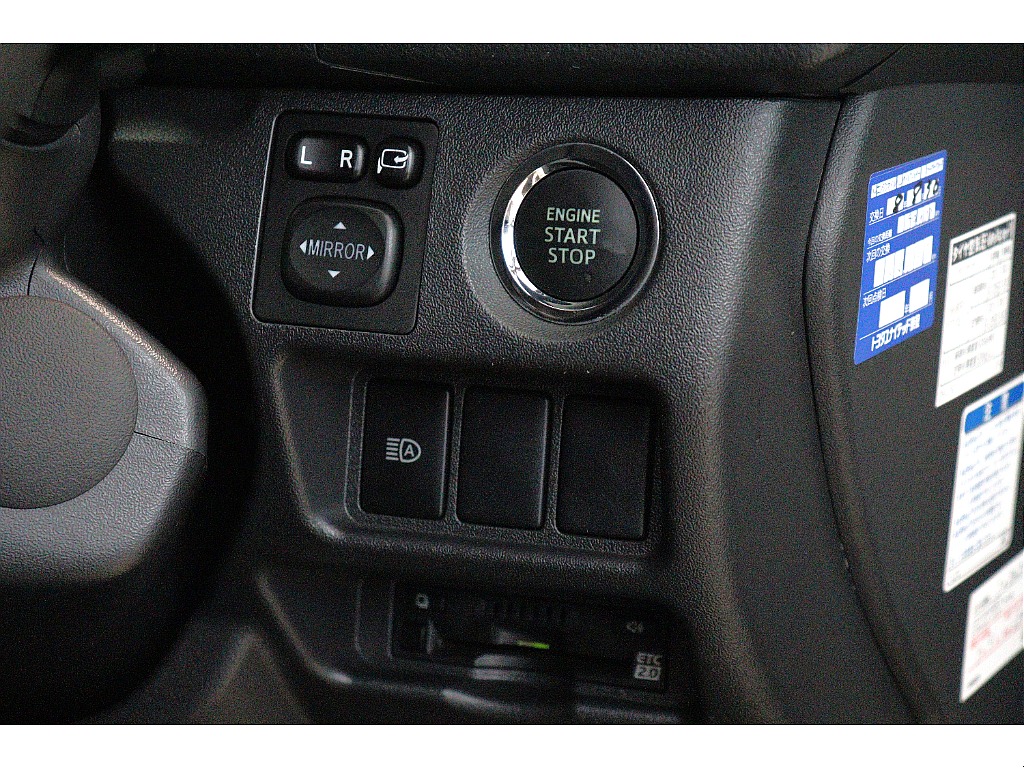 トヨタ&nbsp;ハイエースバン&nbsp;5D2.8DTスーパーGLダークプライムⅡロング&nbsp;【フルエアロ】&nbsp;大阪府の詳細画像&nbsp;その13