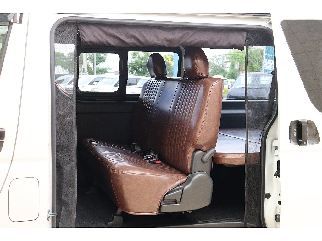 トヨタ&nbsp;ハイエースバン&nbsp;5D2.8DTスーパーGLダークプライムⅡL 4WD&nbsp;BlackEdition【限定一台】&nbsp;大阪府の詳細画像&nbsp;その11