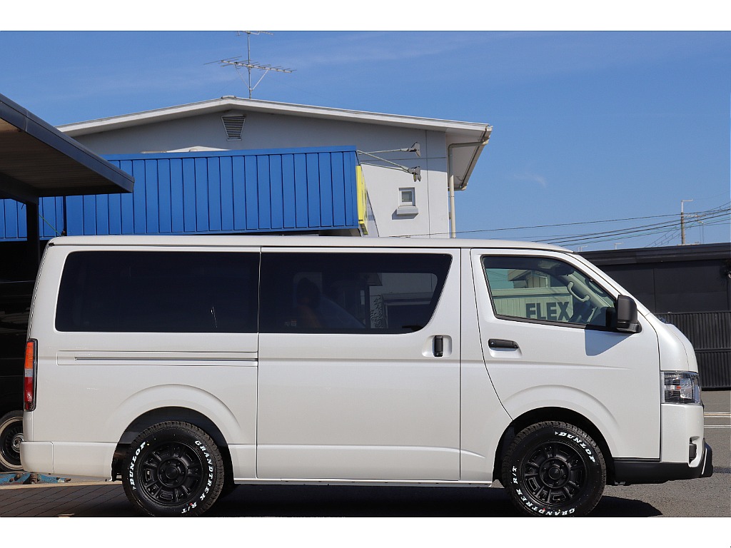 トヨタ&nbsp;ハイエースバン&nbsp;5ドアバン2.8ディーゼルT スーパーGLロング&nbsp;パーキングサポート&nbsp;大阪府の詳細画像&nbsp;その17